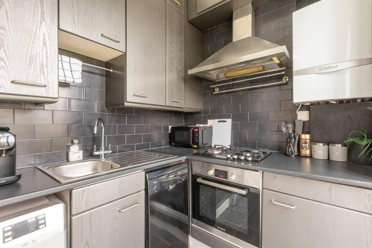 Cozy Flat In The Heart Of London Apartment ภายนอก รูปภาพ