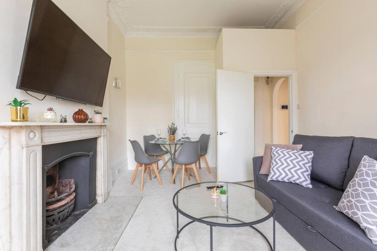 Cozy Flat In The Heart Of London Apartment ภายนอก รูปภาพ