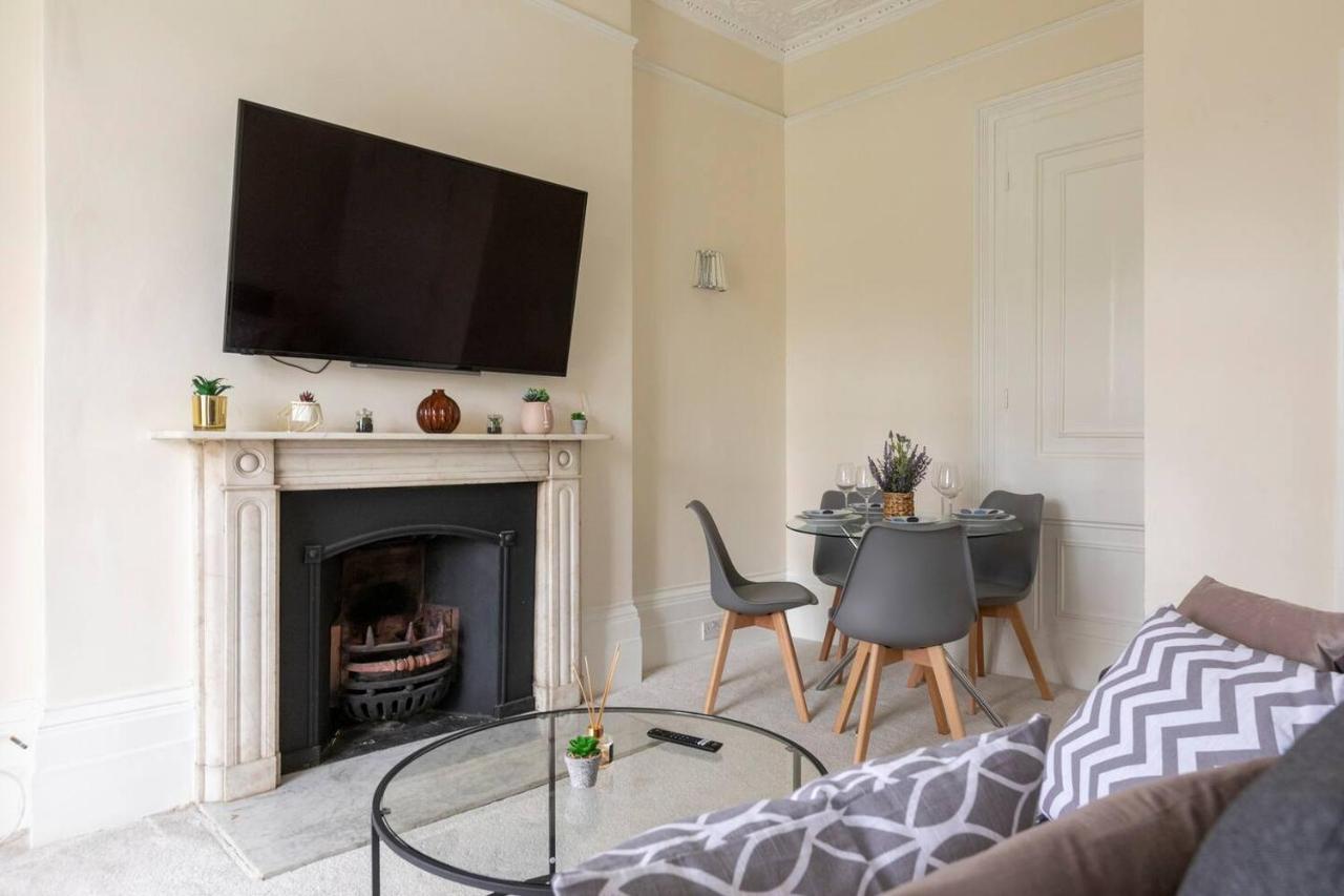 Cozy Flat In The Heart Of London Apartment ภายนอก รูปภาพ